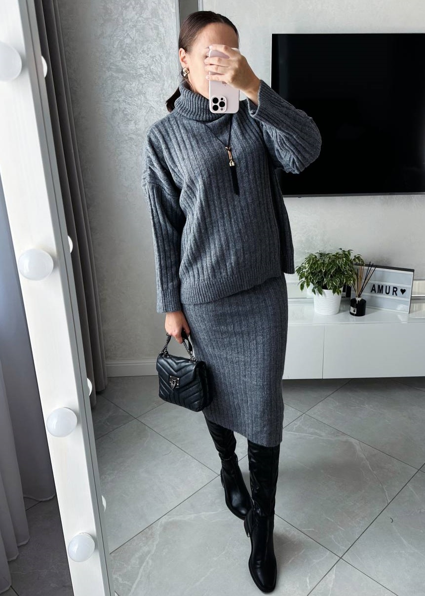 Вязаный костюм с юбкой AMU-A6928T1170