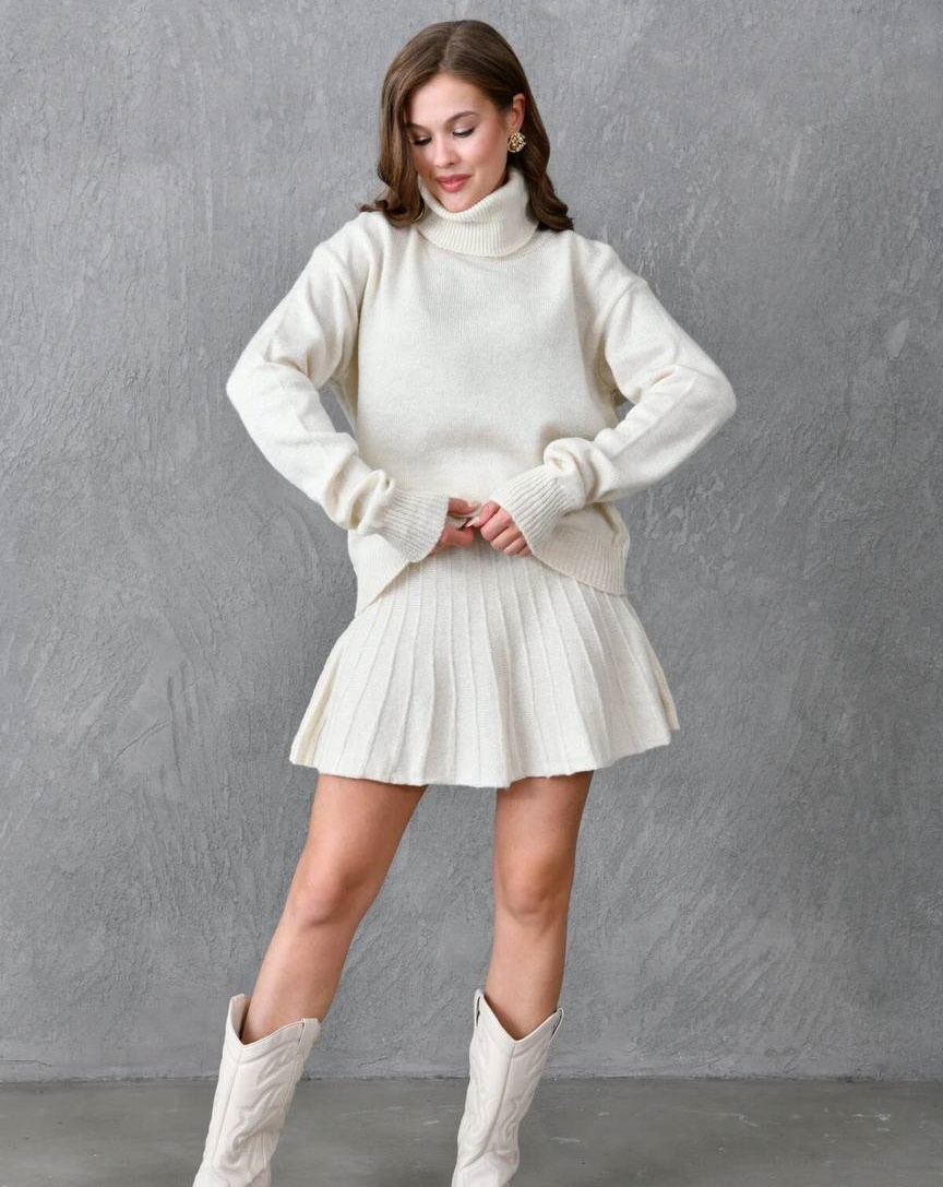 Теплый костюм с юбкой AMU-A7777T899