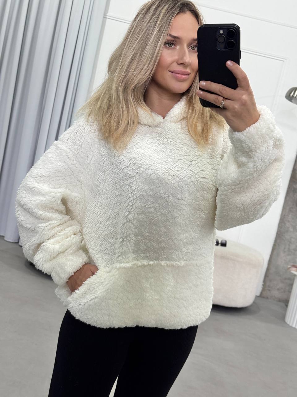 Теплий об’ємний худі зі хутра тедді IMMA-A428T420 Теплий об’ємний худі зі хутра тедді IMMA-A428T420