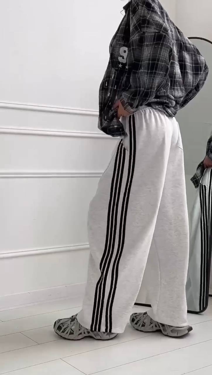 Женские спортивные штаны IO-A793T420 Женские спортивные штаны IO-A793T420