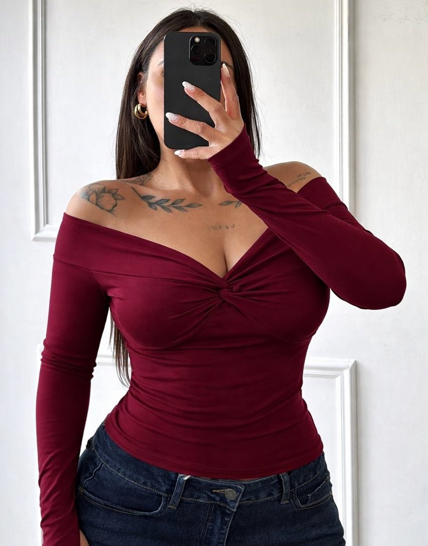 Кофточка с открытыми плечами INS-A486T450 Кофточка с открытыми плечами INS-A486T450