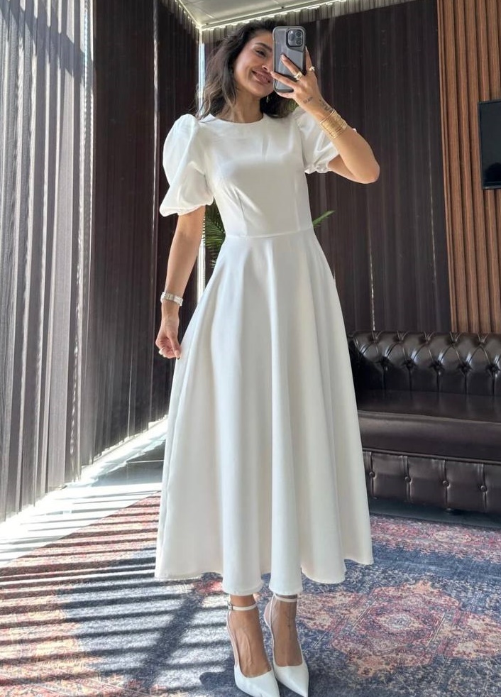 Платье с пышной юбкой DMP-R1785T450